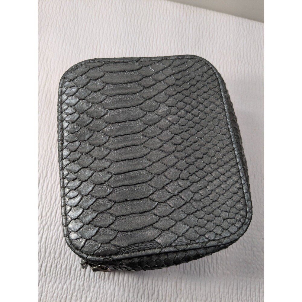 Trish McEvoy Makeup Planner binder silver alligator crocodile travel case